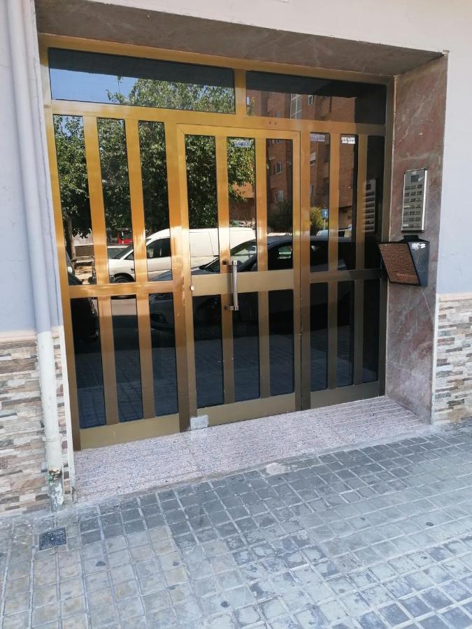 Malvarrosa Apartamento Valencia Exterior photo